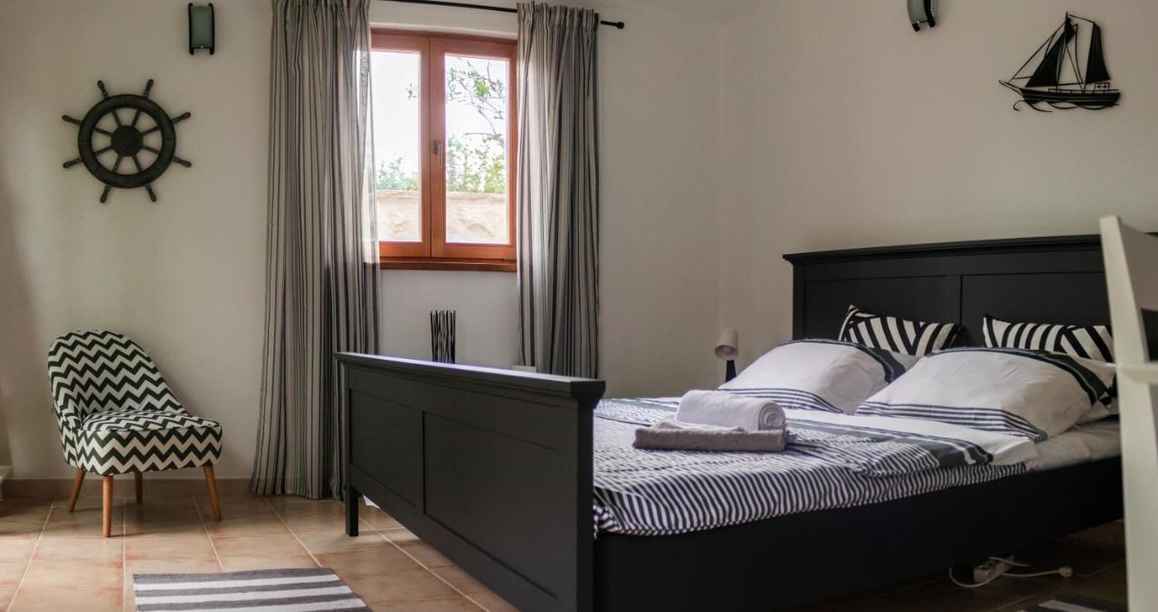 Apartments Summer Touch Petrcane Eksteriør billede